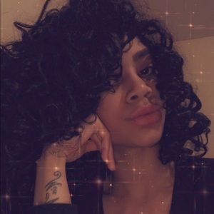 Meet your Posher, Grisel